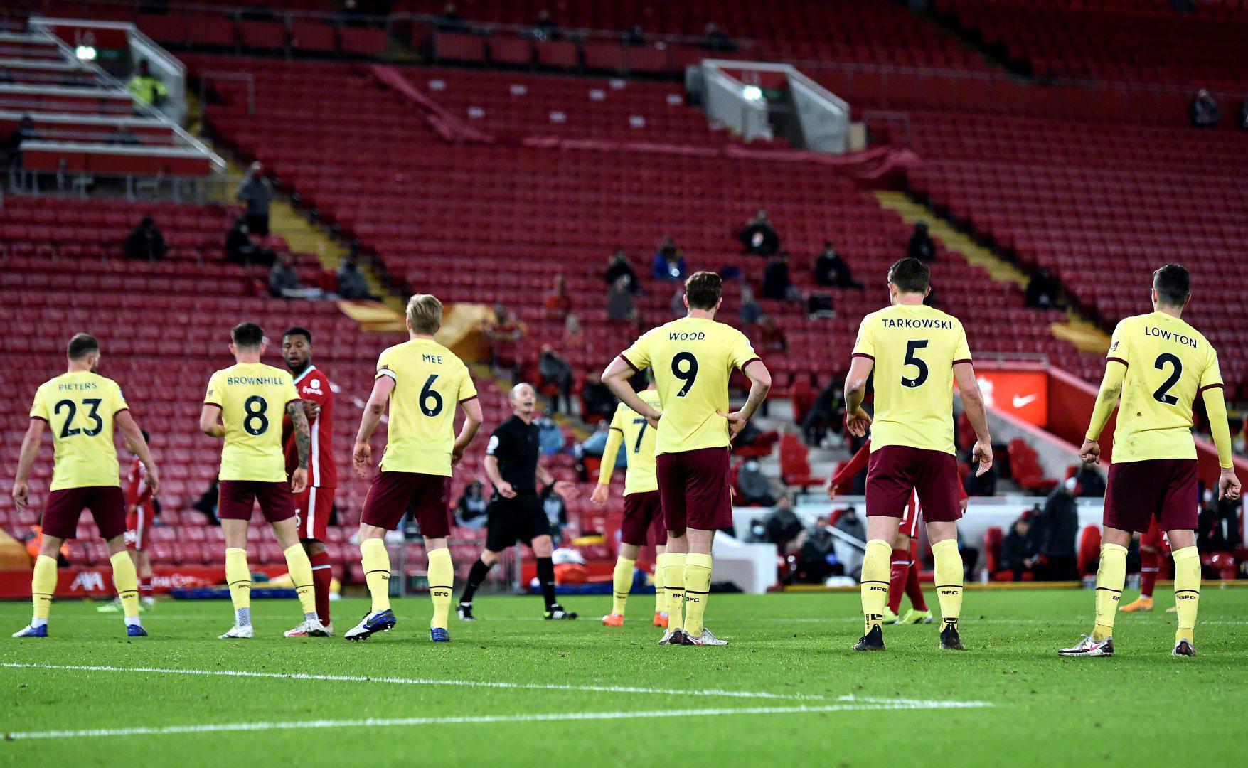 反观马克斯 反观马克斯